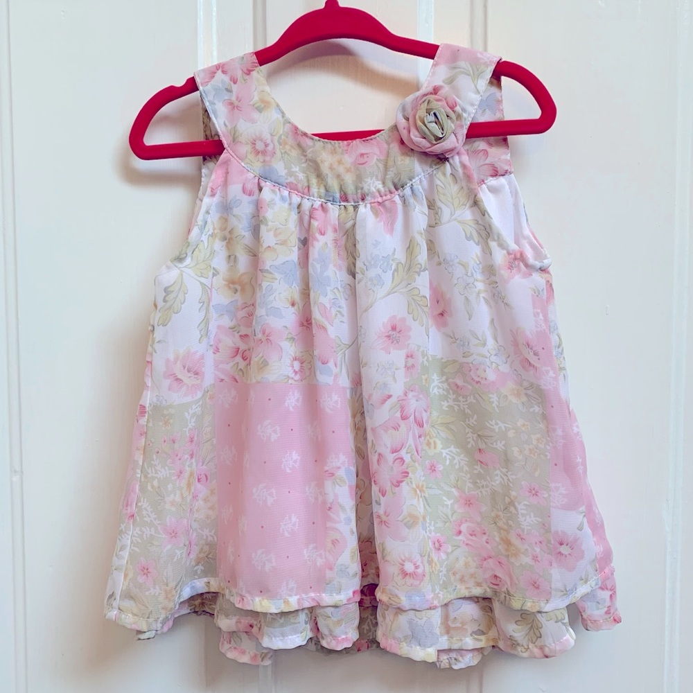 BLUEBERI BOULEVARD GIRLS 4T  PINK AND WHO WHITE FLORAL PRINT SLEEVELESS BLOUSE